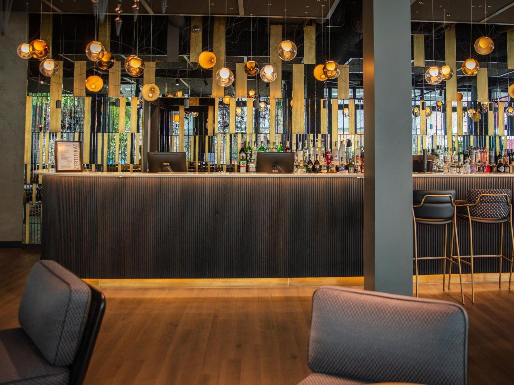 Motel One ซาร์บรึคเคน ภายนอก รูปภาพ